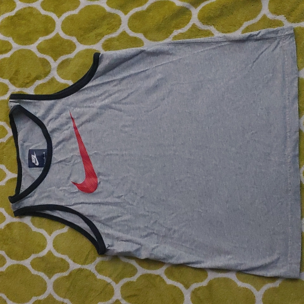 Boys Nike/Puma tank top lot